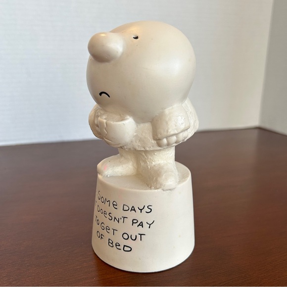 Vintage Ziggy Figure/Statue & Ziggy Christmas Ornament/Bell - Picture 5 of 16